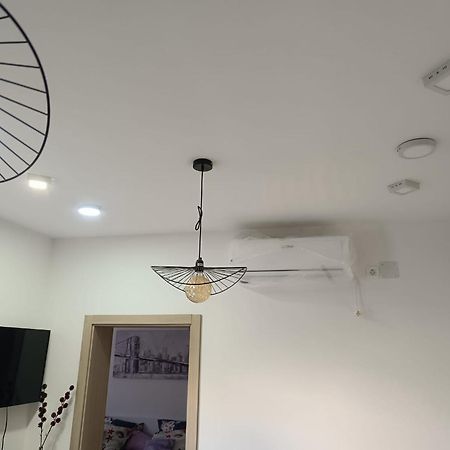 Apartmani Mira Задар Екстериор снимка